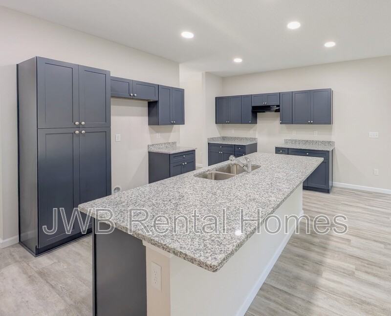 14099 Hollings St - Photo 4 of 19