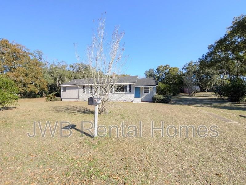 4411 Homer Rd - Photo 2 of 20