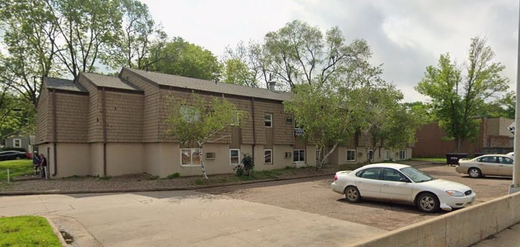 608 North Cliff Avenue - Photo 7 of 7