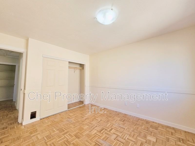 140 Royal Terr Nw #140 - Photo 6 of 45