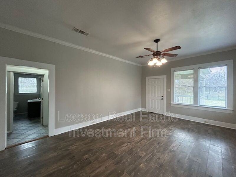 6206 Colquitt Rd - Photo 6 of 19