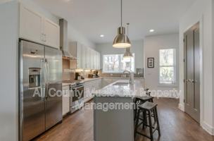 featured image of 3009 Delaware Ave