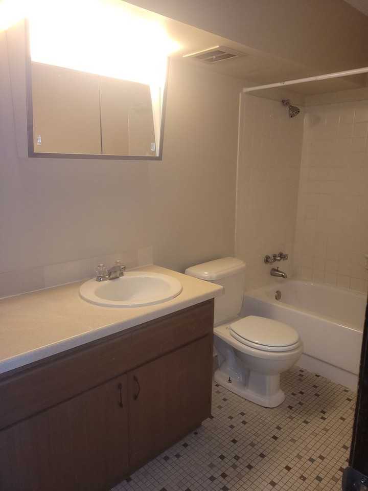 Sedona Hills Apartments - Photo 3 of 6