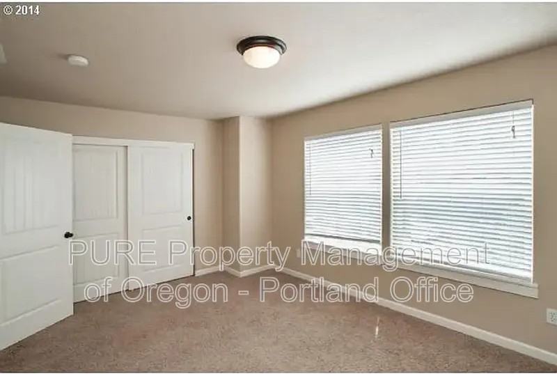 18637 Van Fleet Ave - Photo 6 of 8