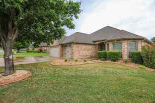 3505 Sw Cranbrook Ave - Photo 1 of 1