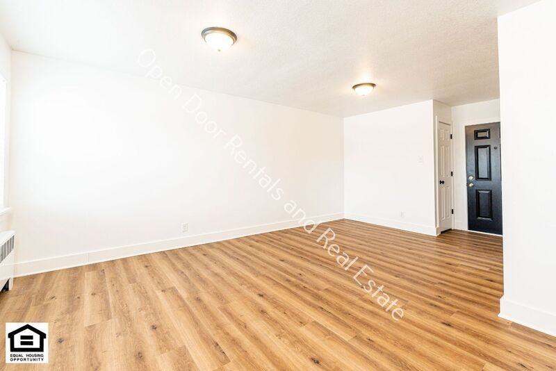 1823 Griswold Dr Apt K23 - Photo 5 of 17