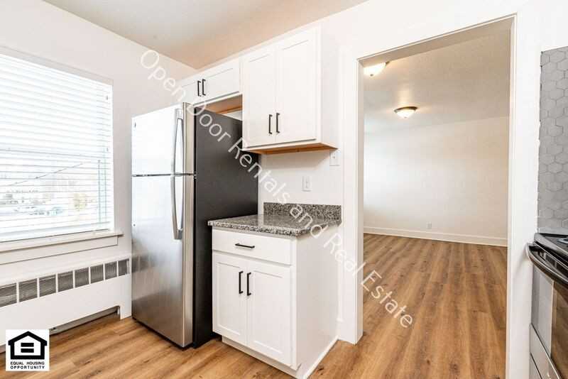 1823 Griswold Dr Apt K23 - Photo 6 of 17