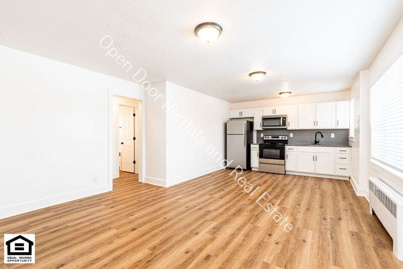 1823 Griswold Dr Apt K22 - Photo 6 of 18