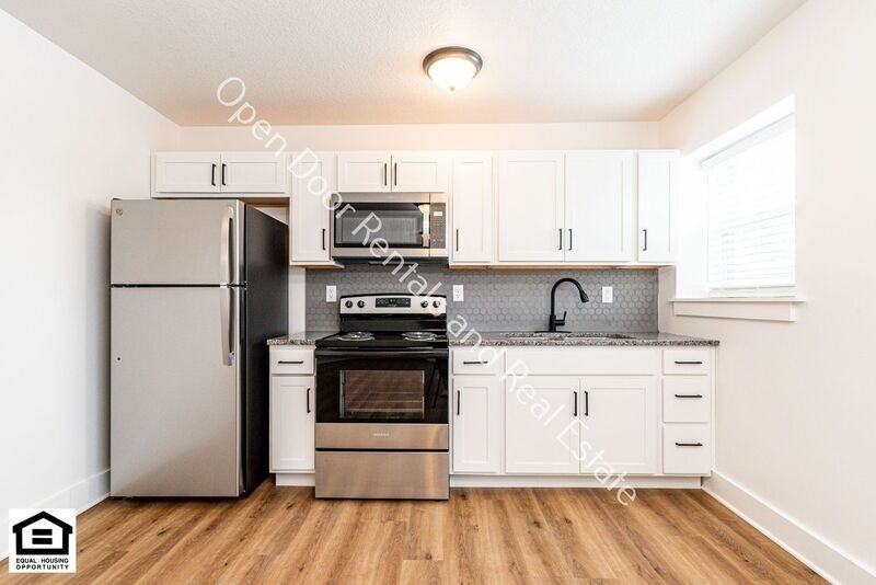 1823 Griswold Dr Apt K22 - Photo 7 of 18