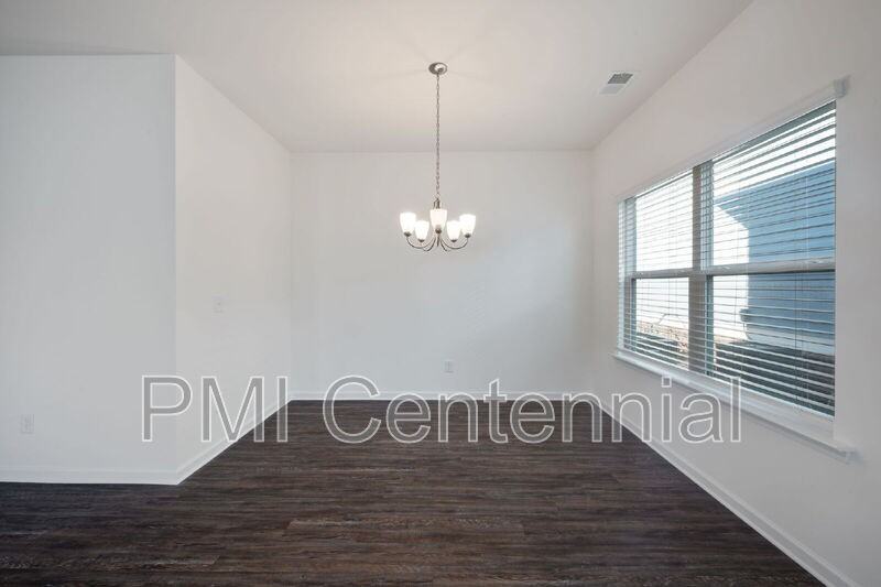 3834 Clarington Dr - Photo 7 of 22