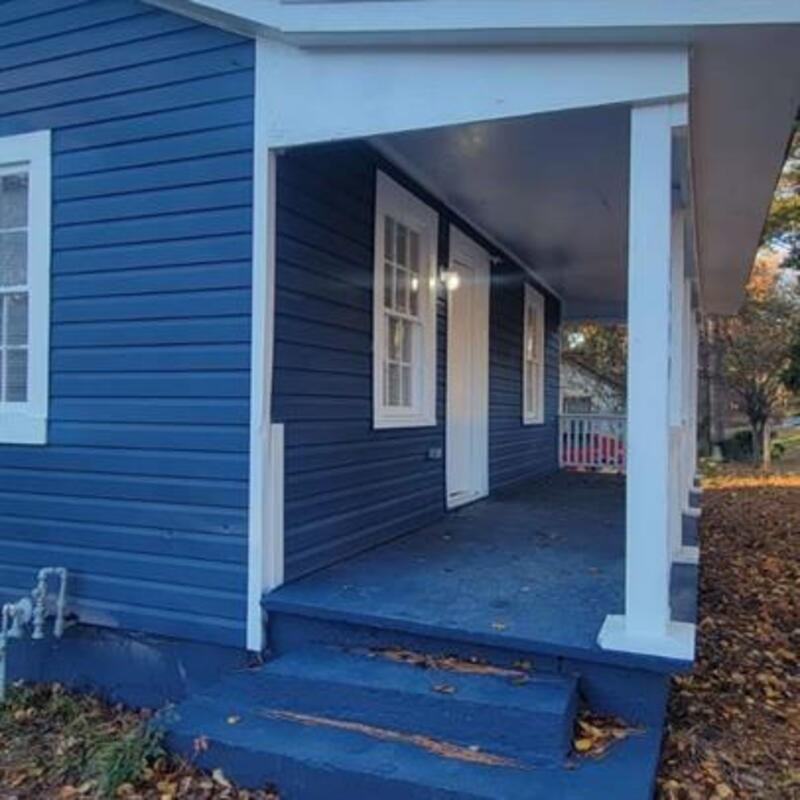 4899 Ben Hill Rd - Photo 3 of 44