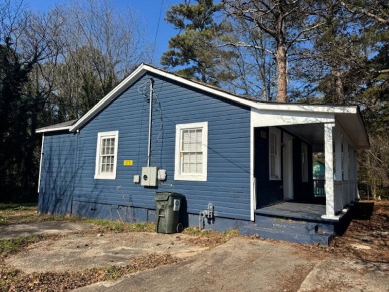 4899 Ben Hill Rd - Photo 6 of 44