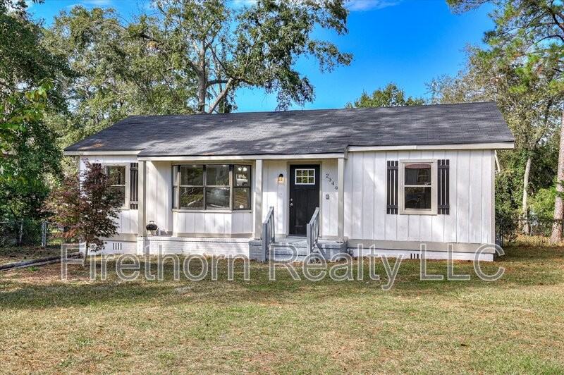 2349 Henry Cir - Photo 2 of 39