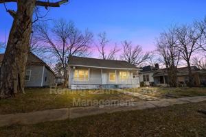 featured image of 1217 Fulton Ave