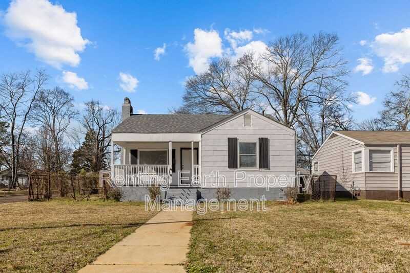 5320 Terrace Q - Photo 2 of 18