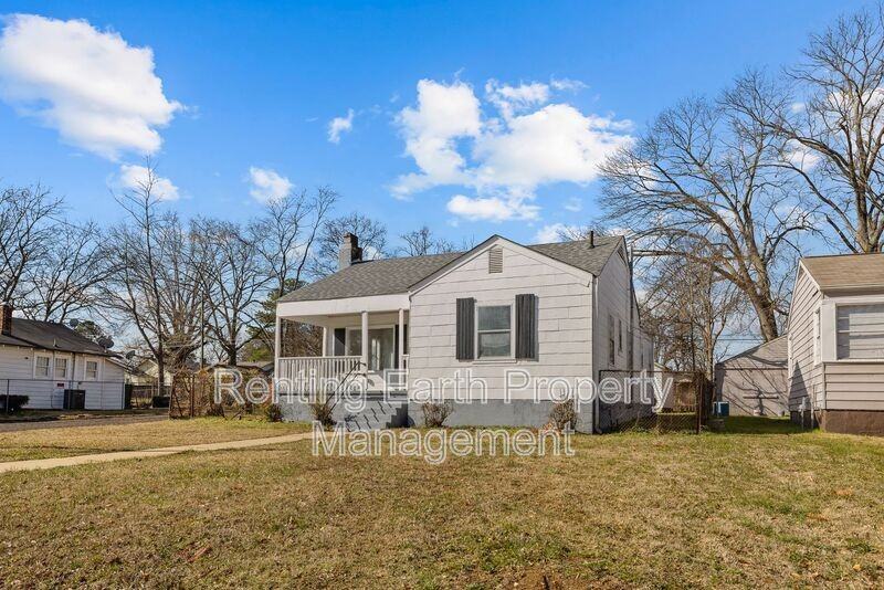 5320 Terrace Q - Photo 3 of 18