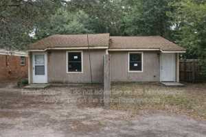 featured image of 5865 Peachtree St