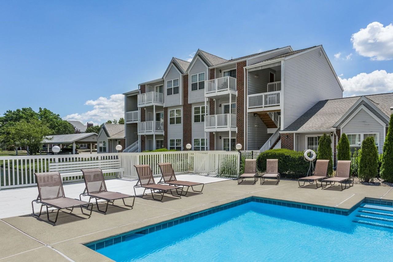 Gentry Square - Photo 6 of 39