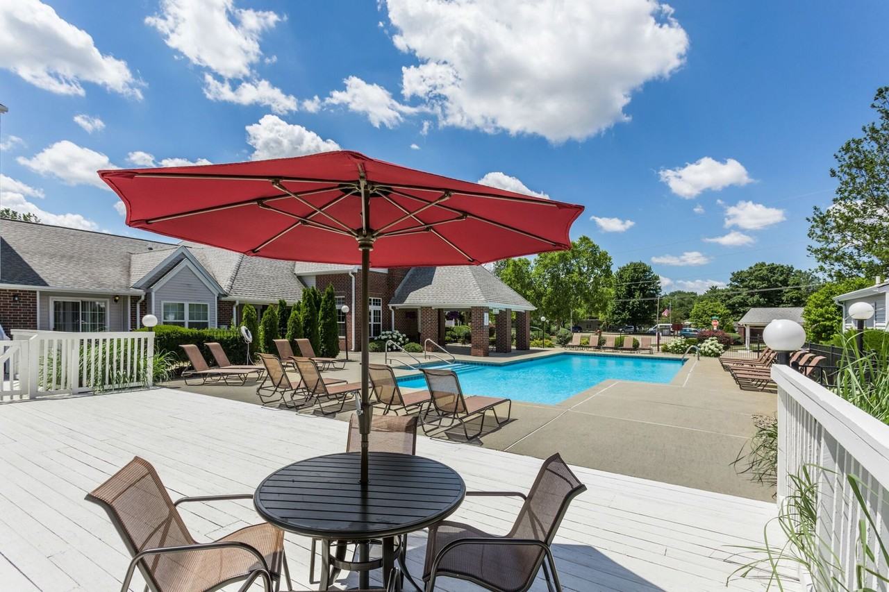 Gentry Square - Photo 7 of 39