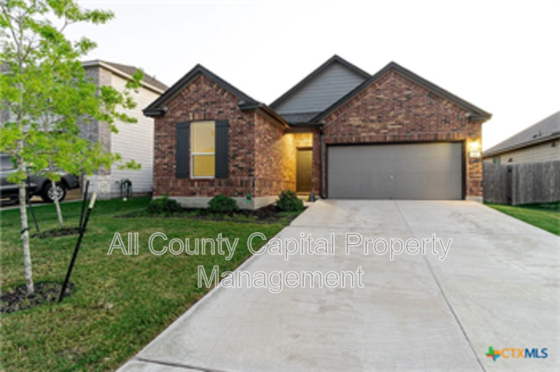 211 Summit Dr - Photo 3 of 26