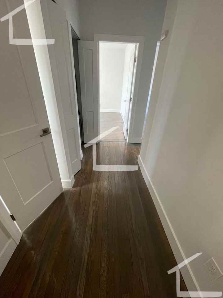 110 Park Dr - Photo 3 of 9