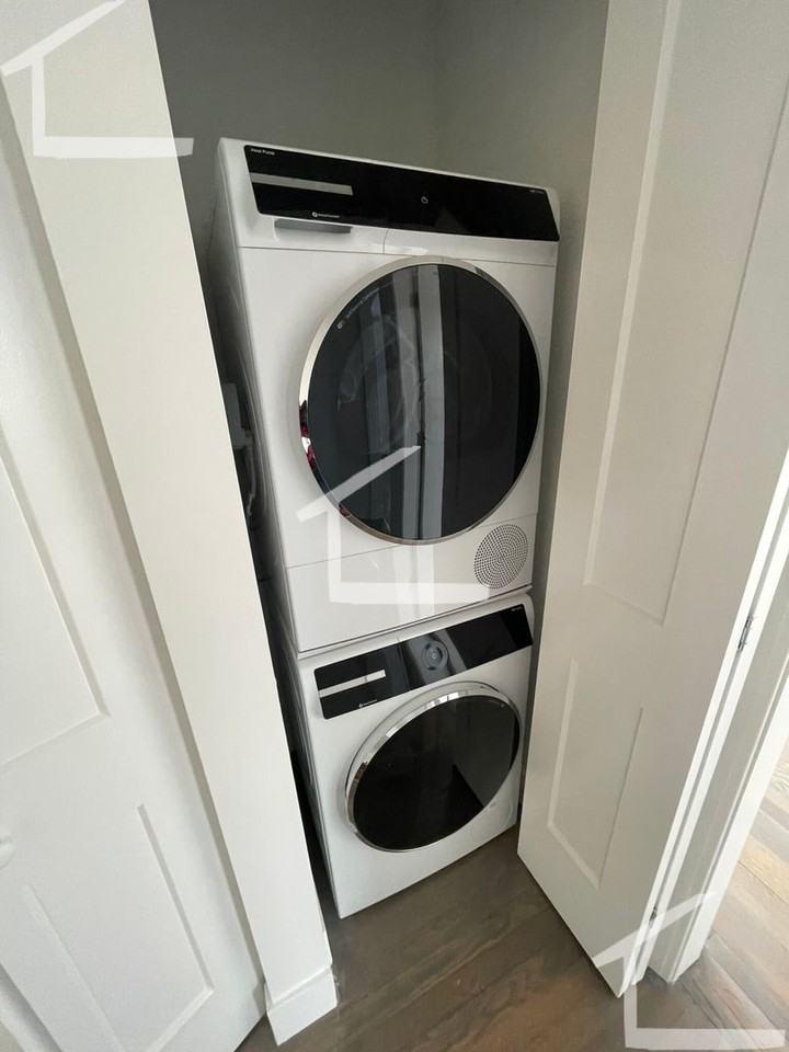 110 Park Dr - Photo 5 of 9