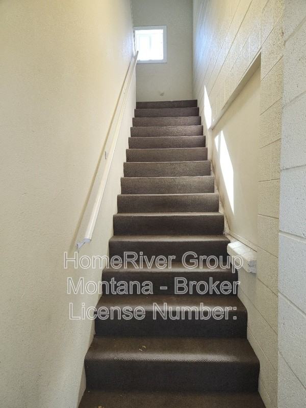 100 South Ave E #2 - Photo 4 of 15