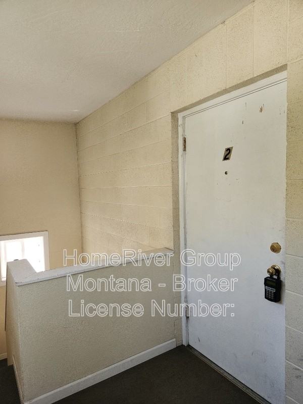 100 South Ave E #2 - Photo 5 of 15