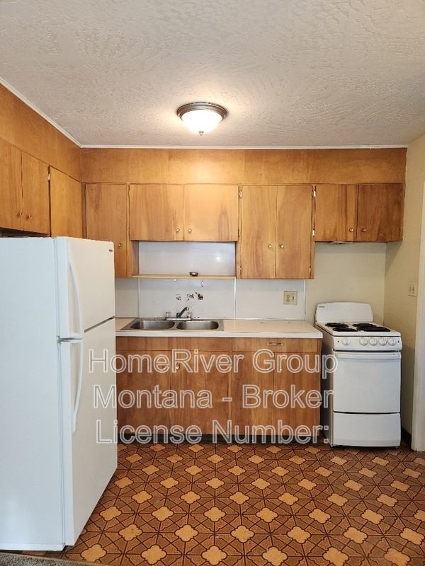 100 South Ave E #2 - Photo 7 of 15