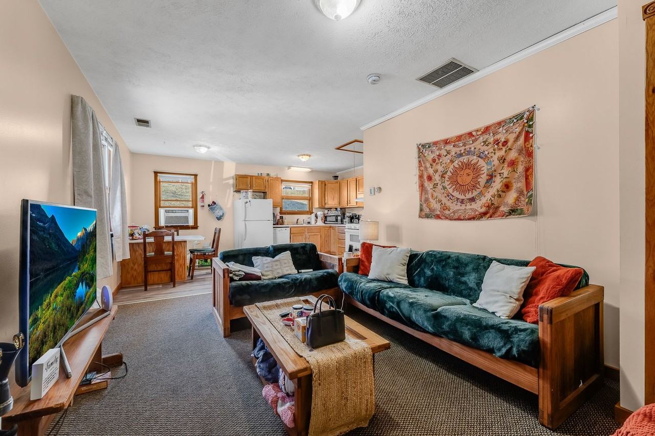 Vulcan K Team Apartments - Photo 5 of 50