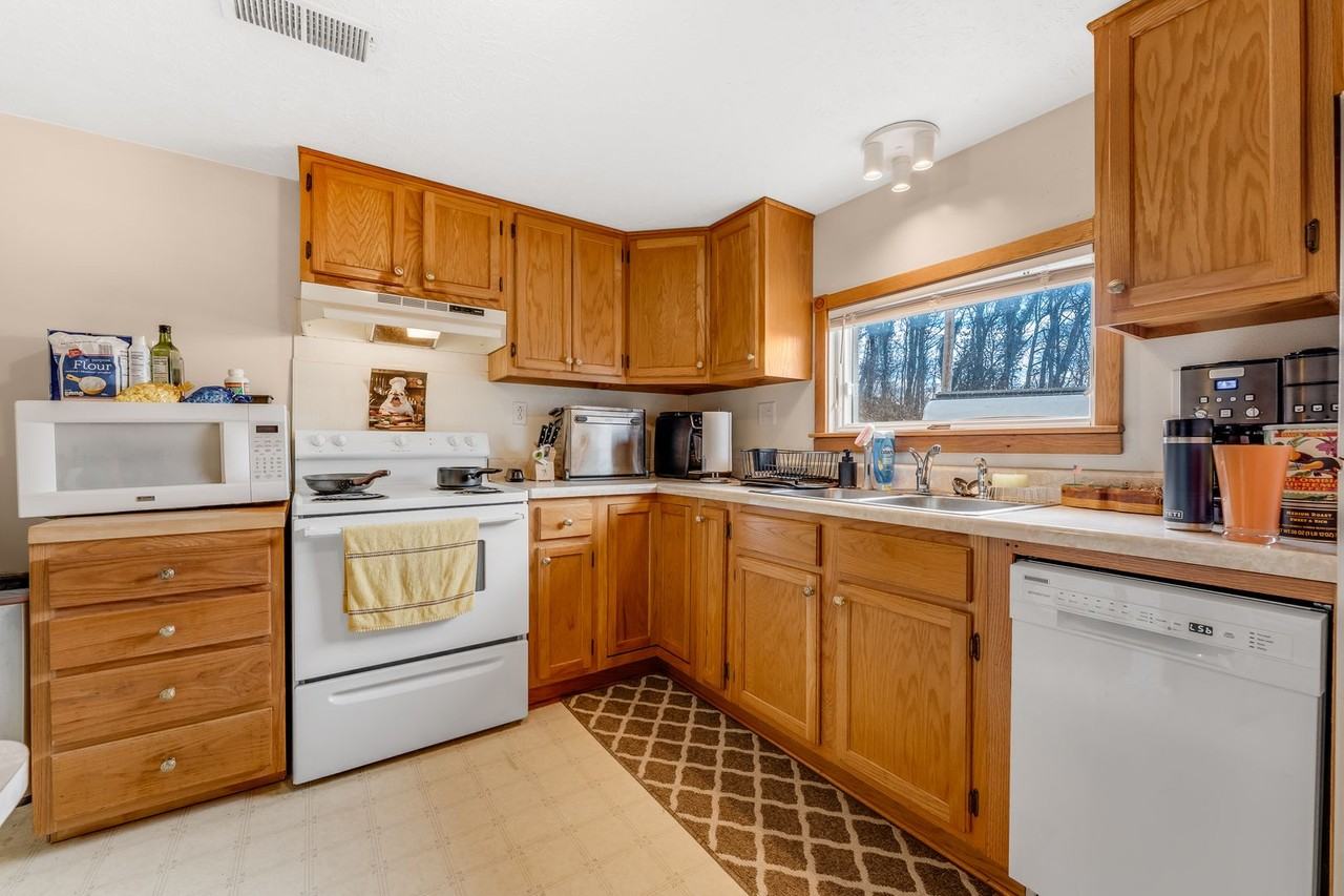 Vulcan K Team Apartments - Photo 7 of 45