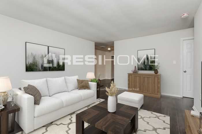 1407 Sunridge Rd - Photo 6 of 18