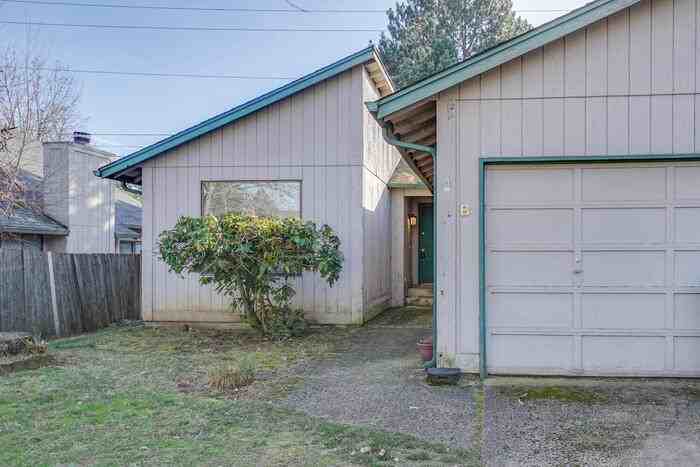 14117 Se 9th St #B - Photo 3 of 30