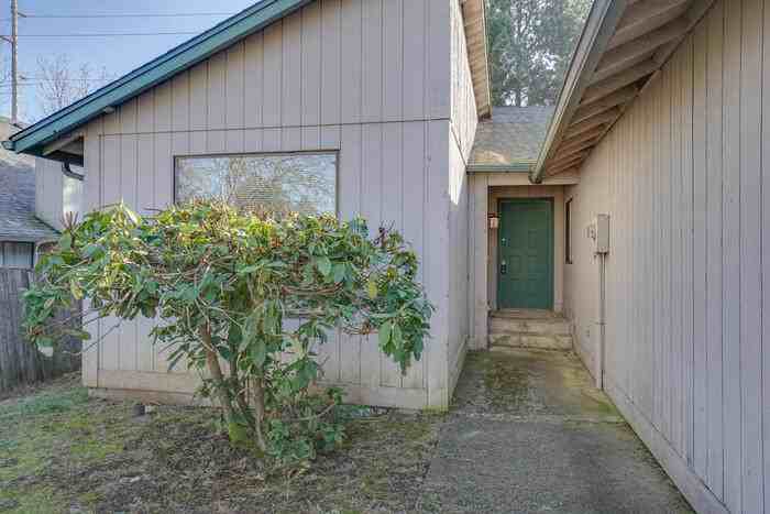 14117 Se 9th St #B - Photo 4 of 30