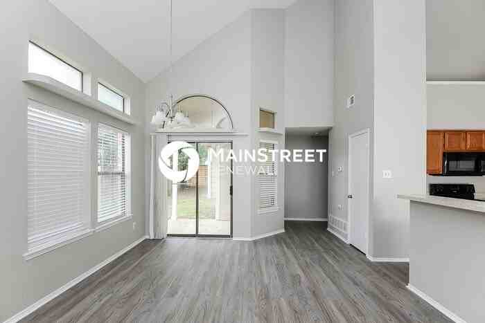 2080 Palomino Trl - Photo 7 of 16