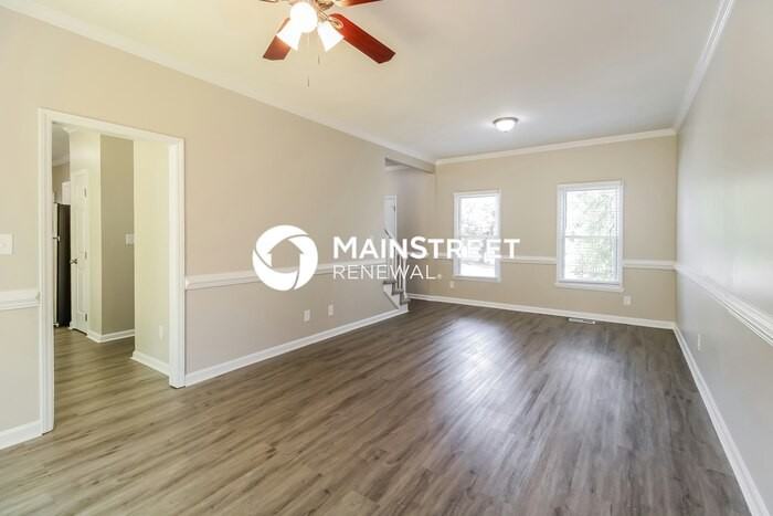 3721 Harrington Pt - Photo 3 of 17