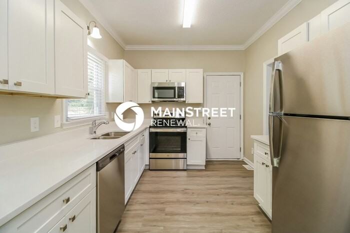 3721 Harrington Pt - Photo 6 of 17