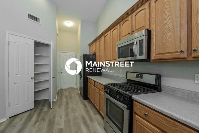 10614 E Bridgeport St - Photo 6 of 16