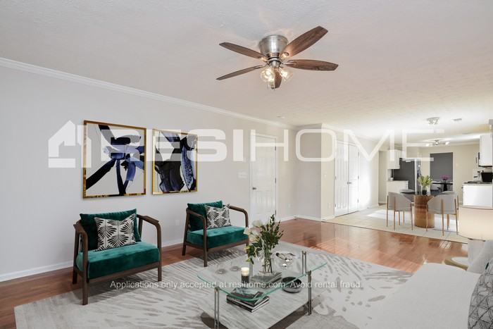 2260 Harmony Lakes Cir - Photo 5 of 23