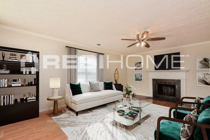 2260 Harmony Lakes Cir - Photo 6 of 23