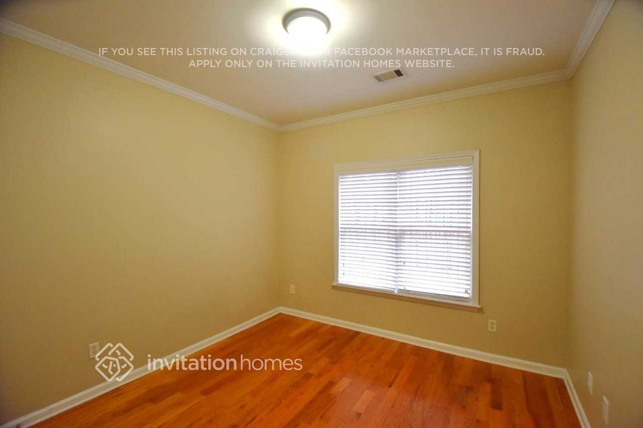 155 Victor Ln - Photo 7 of 13