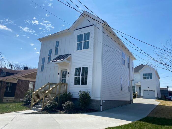 511 19th Ave N - Photo 2 of 29