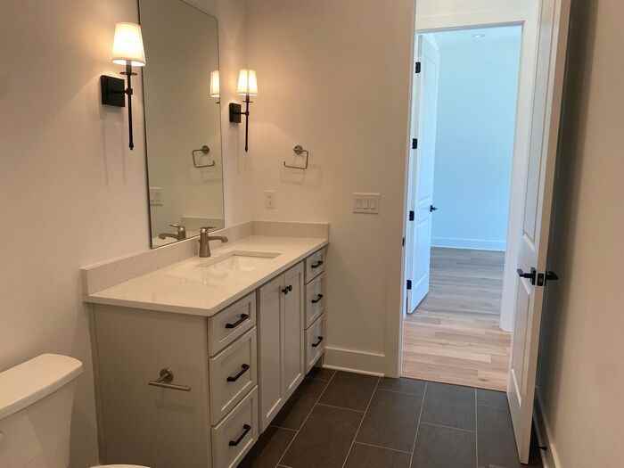 511 19th Ave N - Photo 7 of 29