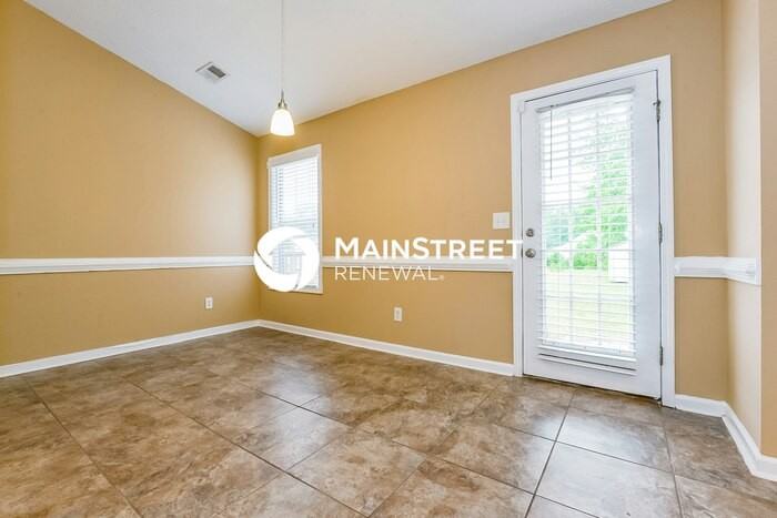 10903 Thrasher Rd - Photo 5 of 16