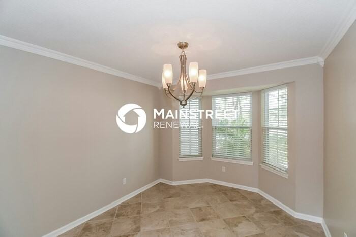 10585 Castlebrook Dr - Photo 6 of 17