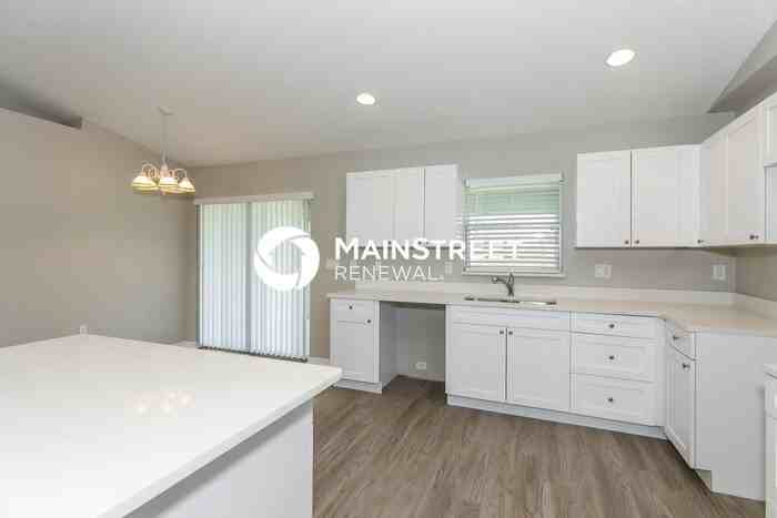 1713 Sw 32nd St - Photo 7 of 16