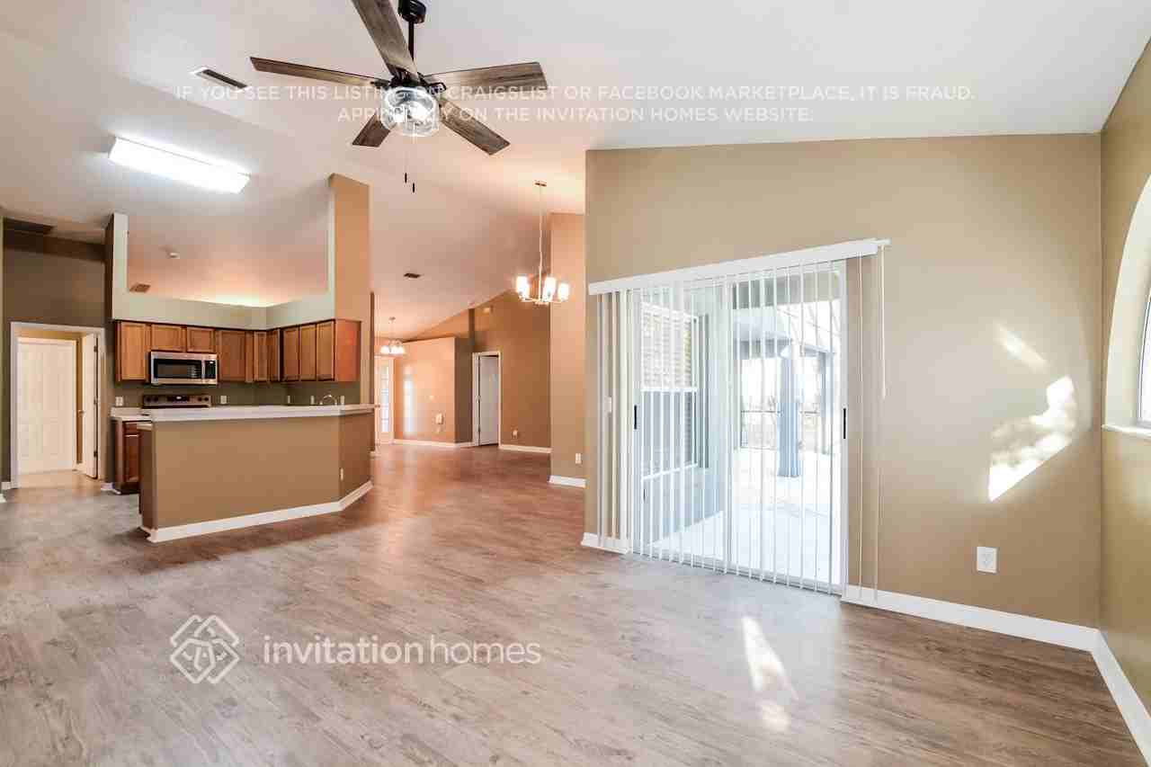 11524 Grand Hills Blvd - Photo 5 of 18