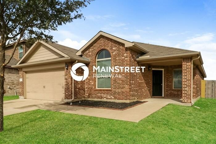 2604 Mill Springs Pass - Photo 2 of 16