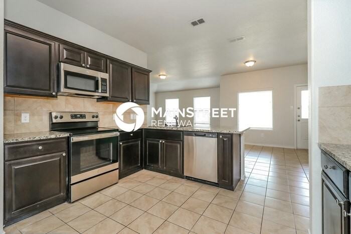 2604 Mill Springs Pass - Photo 6 of 16