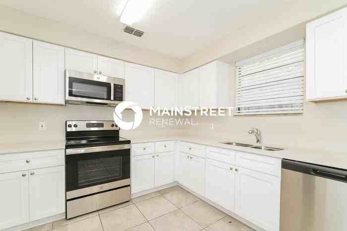 2230 Gabarone Blvd - Photo 5 of 16